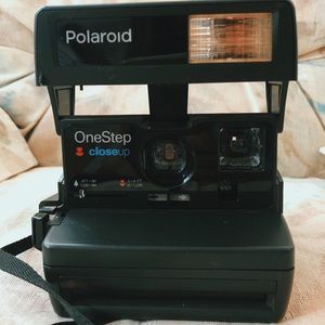 Polaroid One Step Close Up